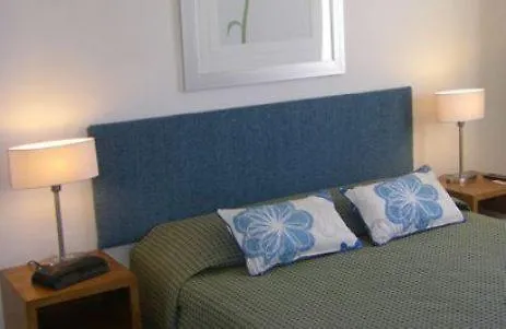 **** Aparthotel Meridian Caloundra Australia
